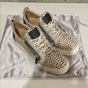 Giuseppe Zanotti Beige and Black Textured Sneakers